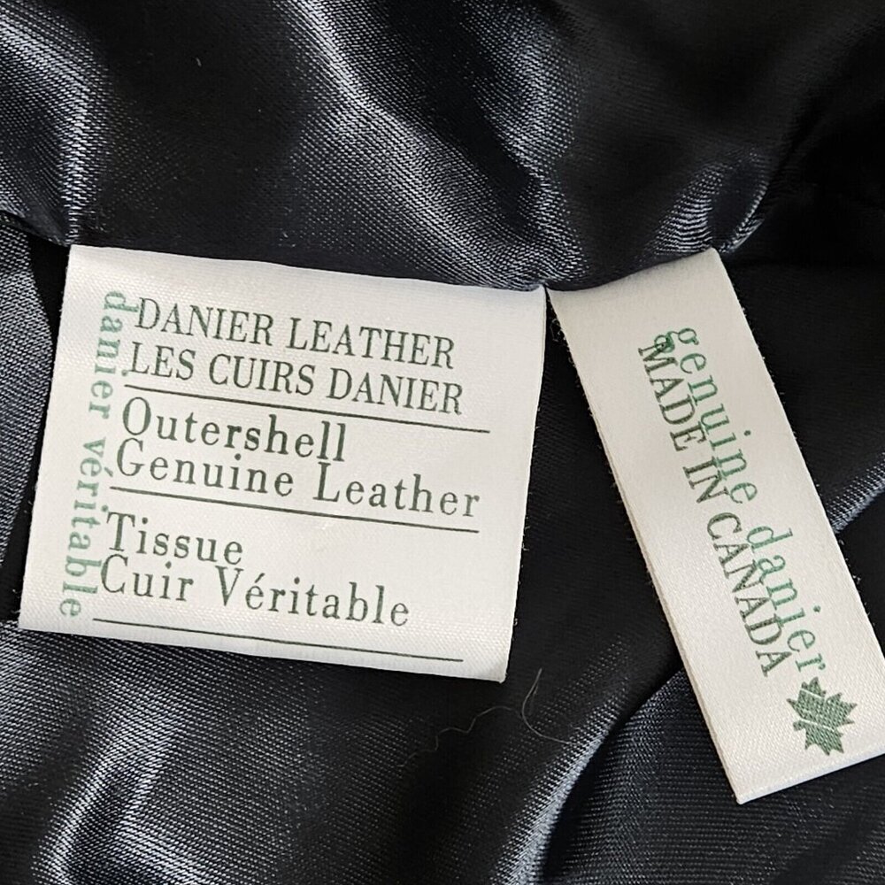 Danier Jacket Womens L Eggplant Purple Leather Pockets Buttons Lined Classic - Picture 11 of 16